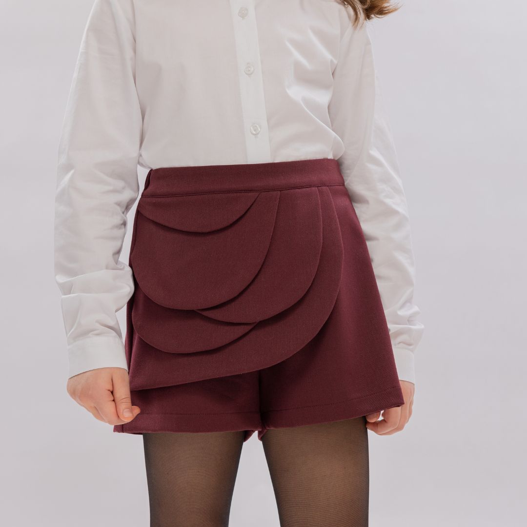 Kaia the flower short (Burgundy)